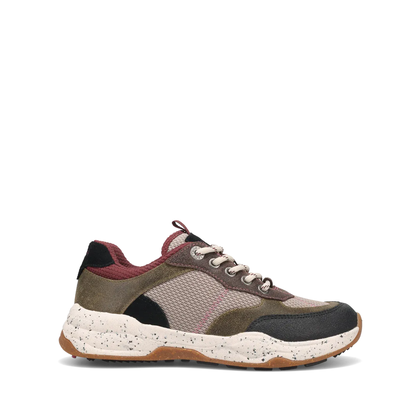 Advance Sneaker