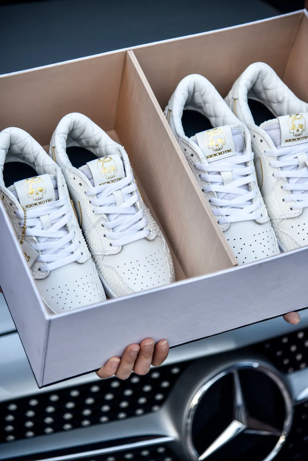Air Jordan 1 Low "Mr & Mrs" Set