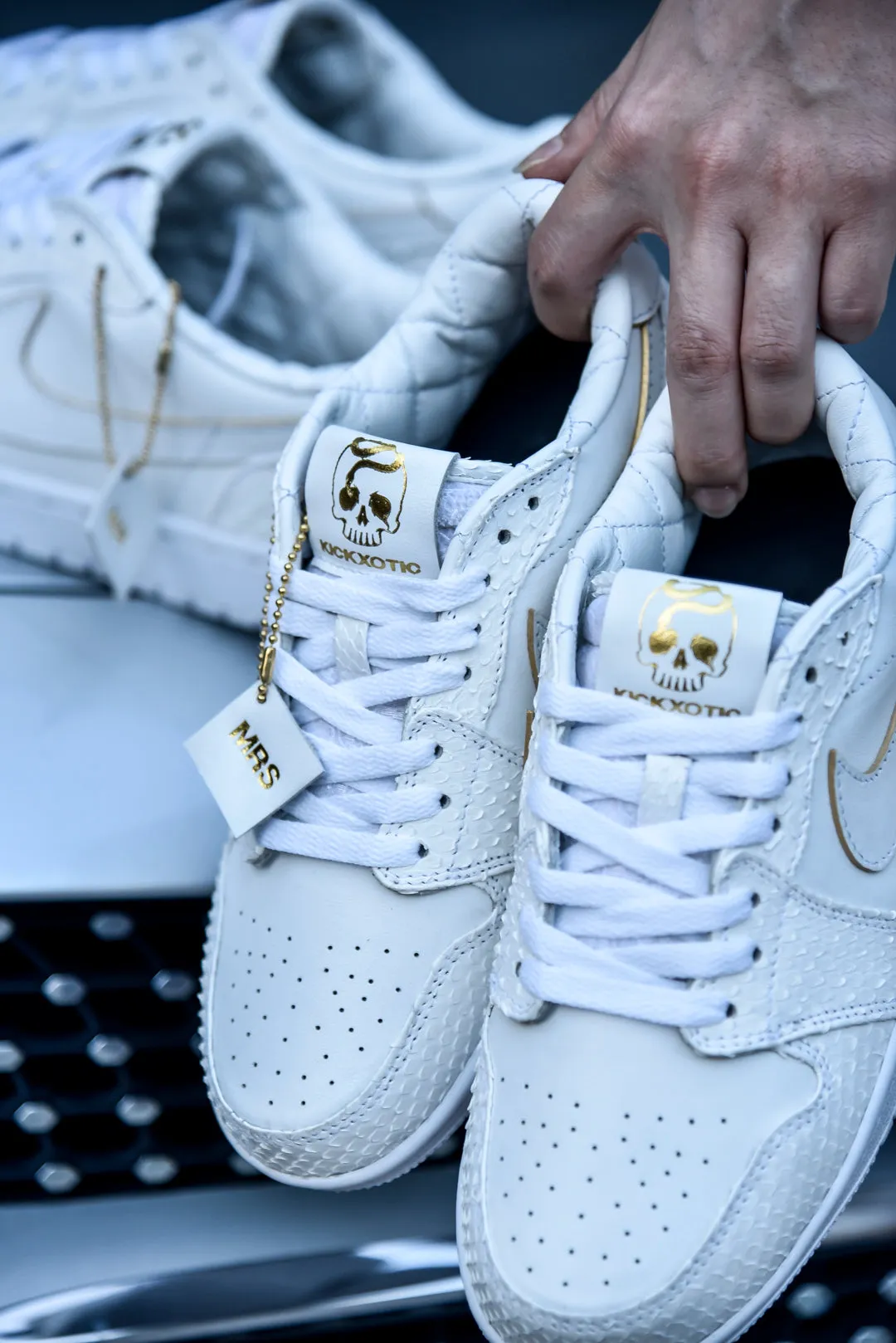 Air Jordan 1 Low "Mr & Mrs" Set