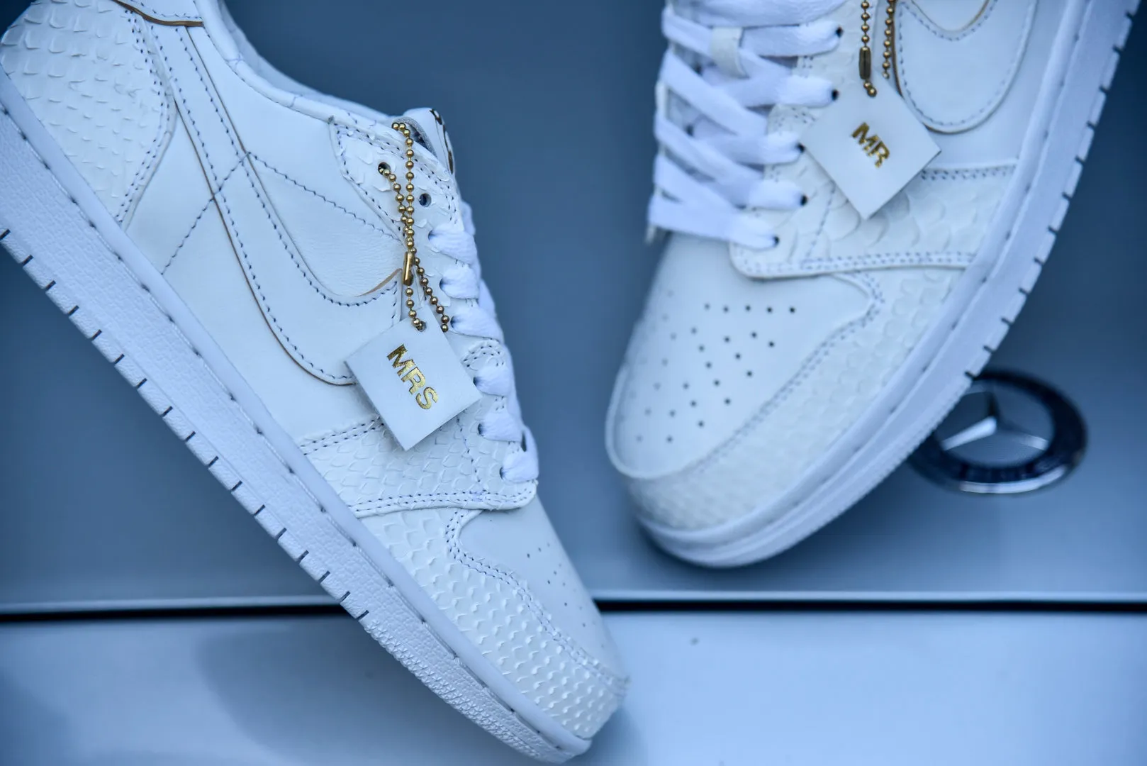 Air Jordan 1 Low "Mr & Mrs" Set