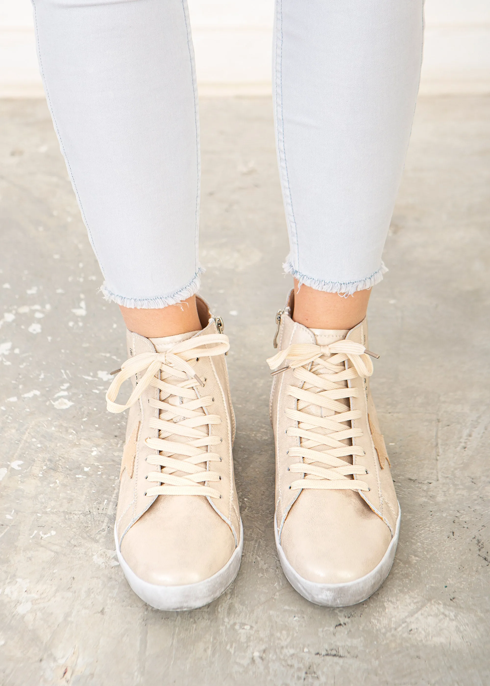 Blayke Sneaker