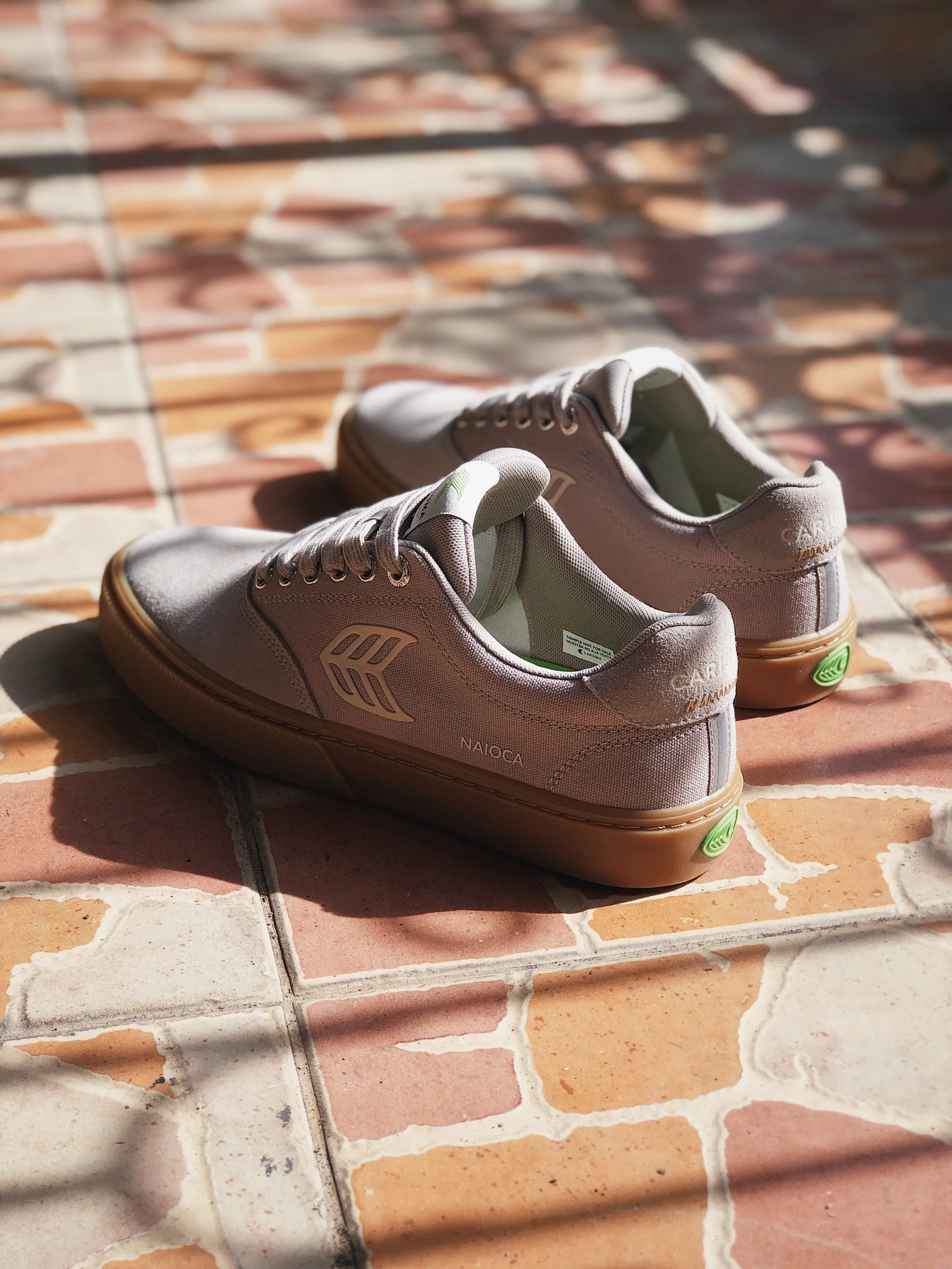 CARIUMA NAIOCA  PRO Cloud Grey/Gum Womens