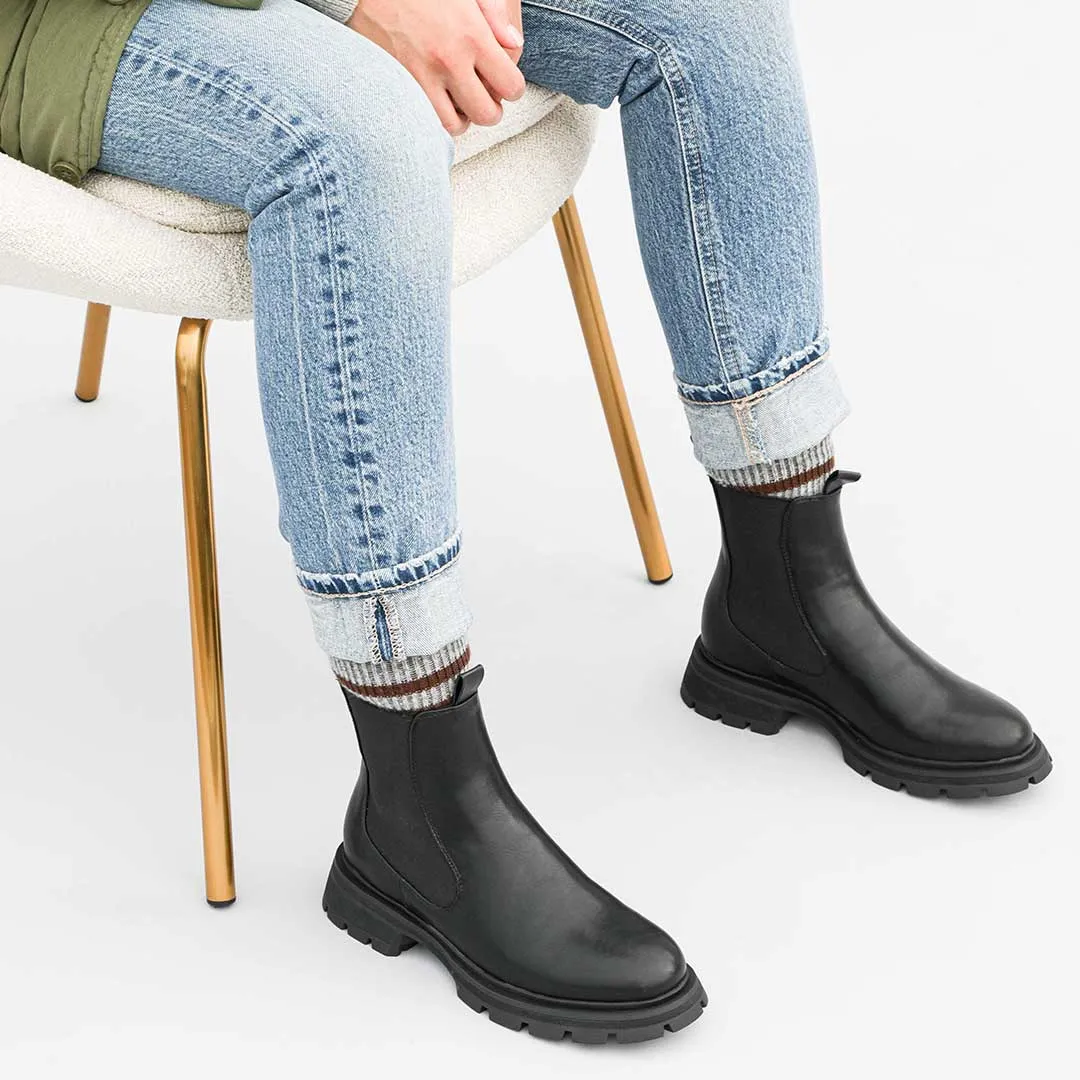 CHEN CHELSEA ANKLE BOOTS