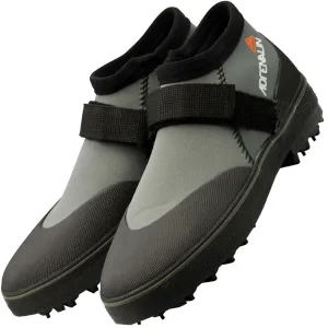 [CLEARANCE] Land & Sea Low Cut Rock Spike Shoe