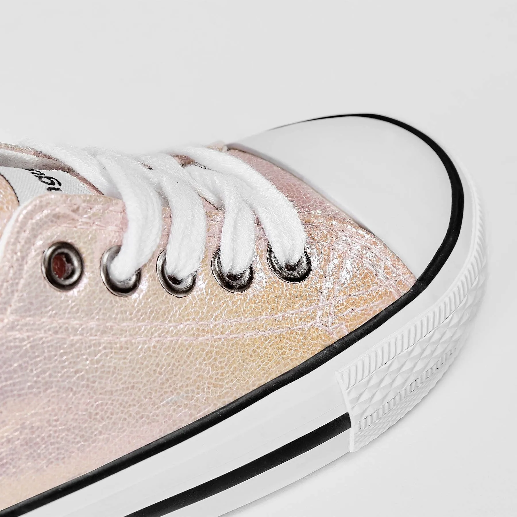 Girl's Pink Iridescent Sneakers