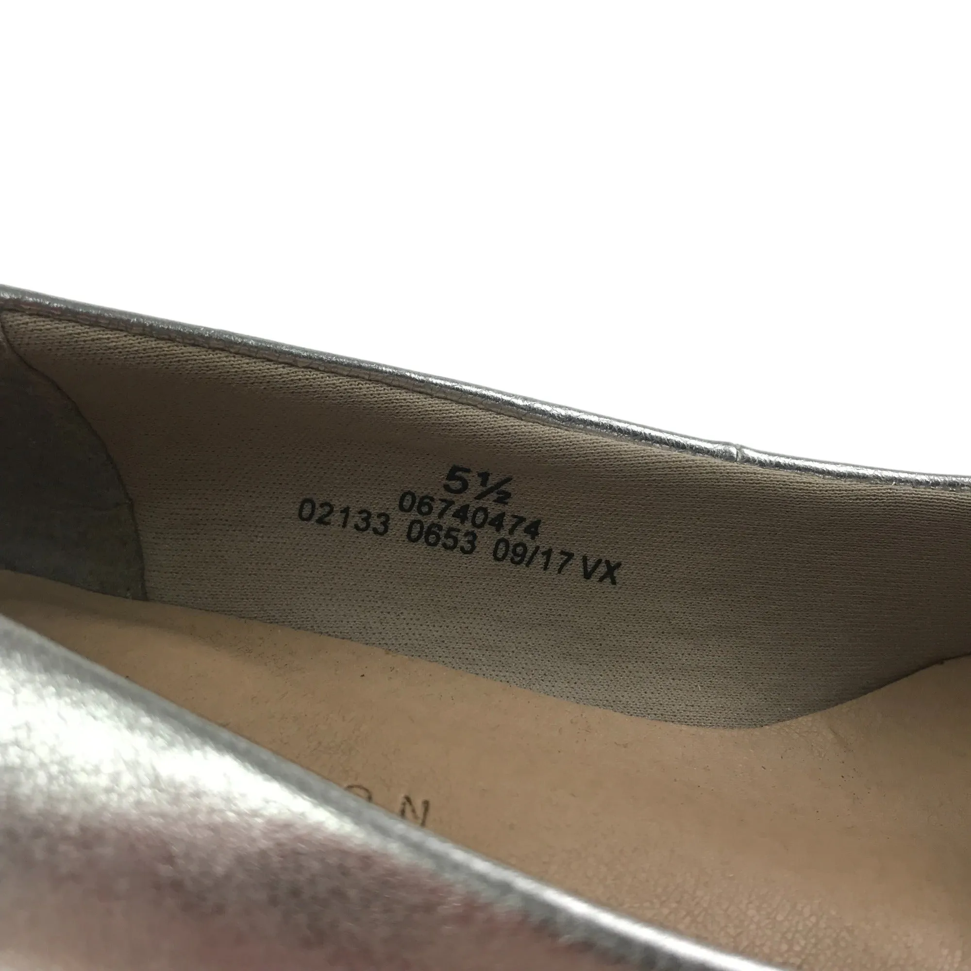 M&S Insolia Low Heel Shoes Shoe Size 5.5 Silver Shiny Hunky Heel