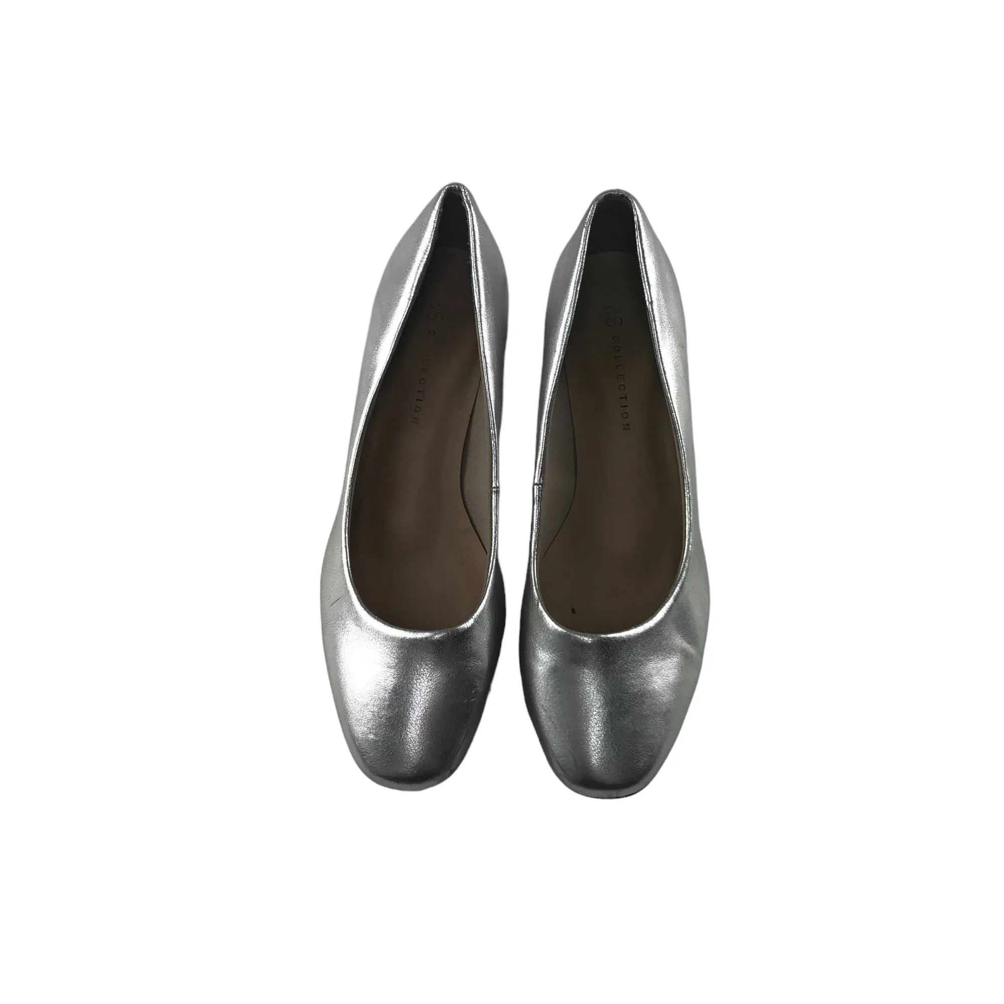 M&S Insolia Low Heel Shoes Shoe Size 5.5 Silver Shiny Hunky Heel