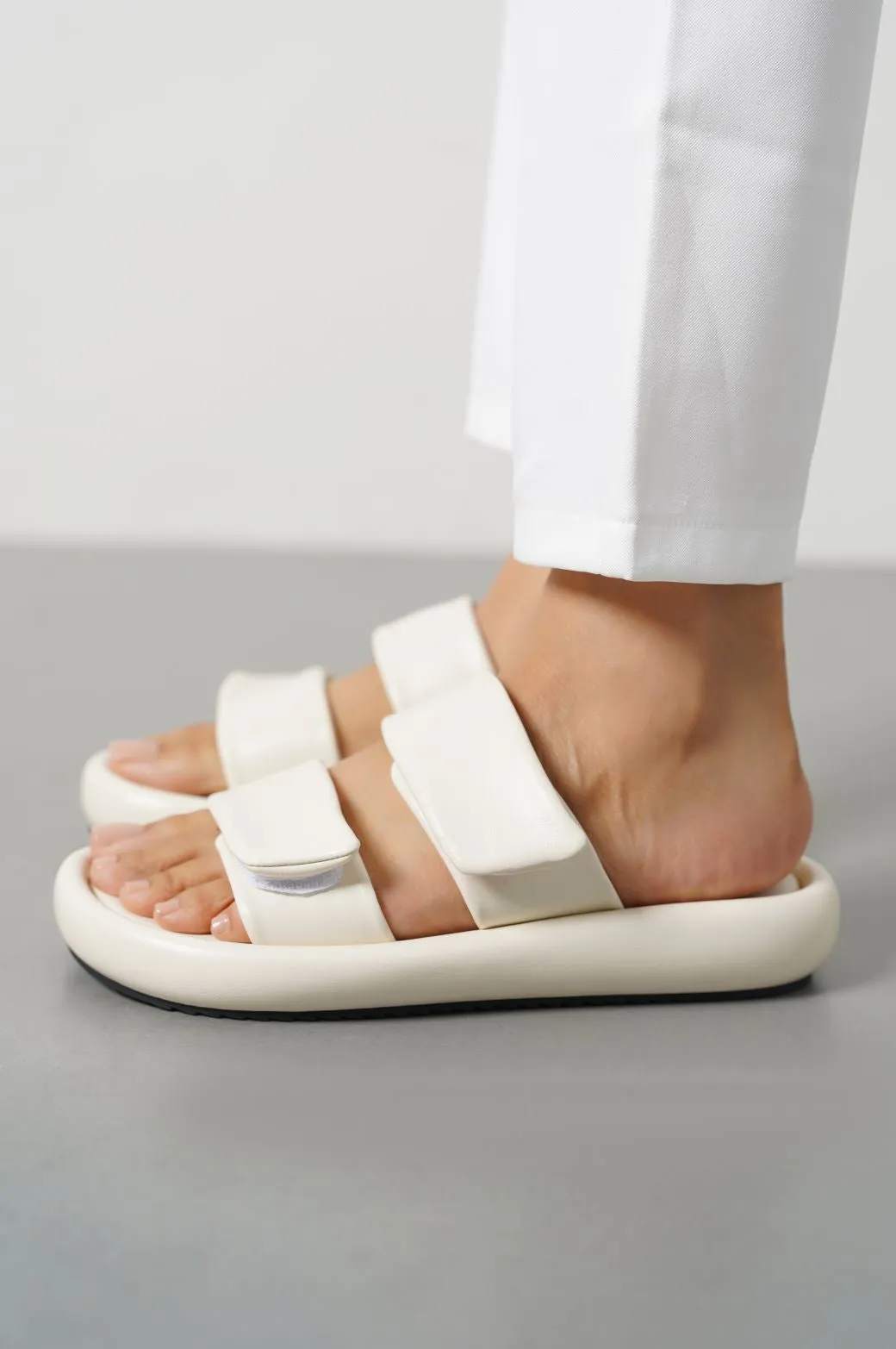 MARSHMALLOW MAMA SLIDES