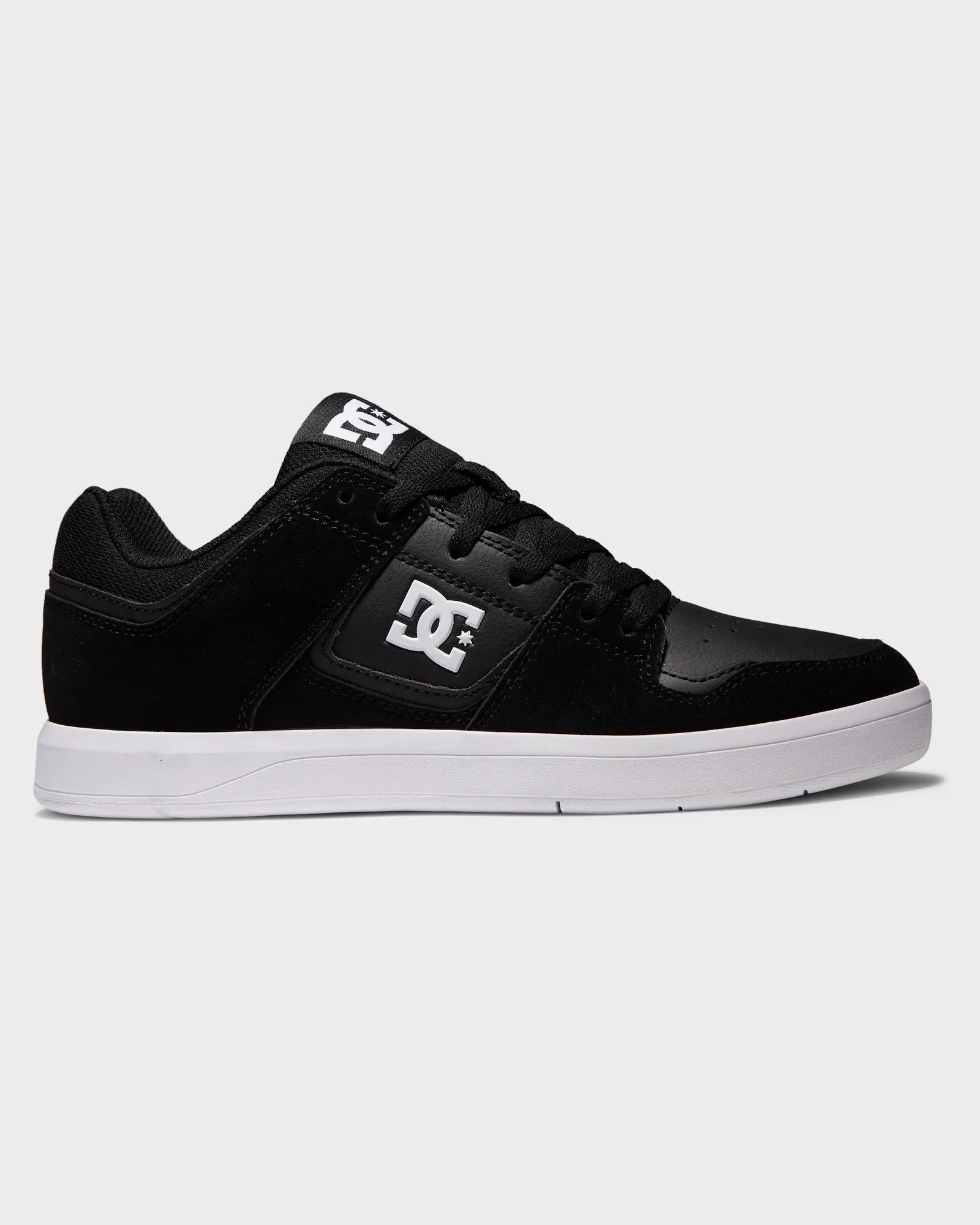 Mens DC Shoes Cure Skate Shoes