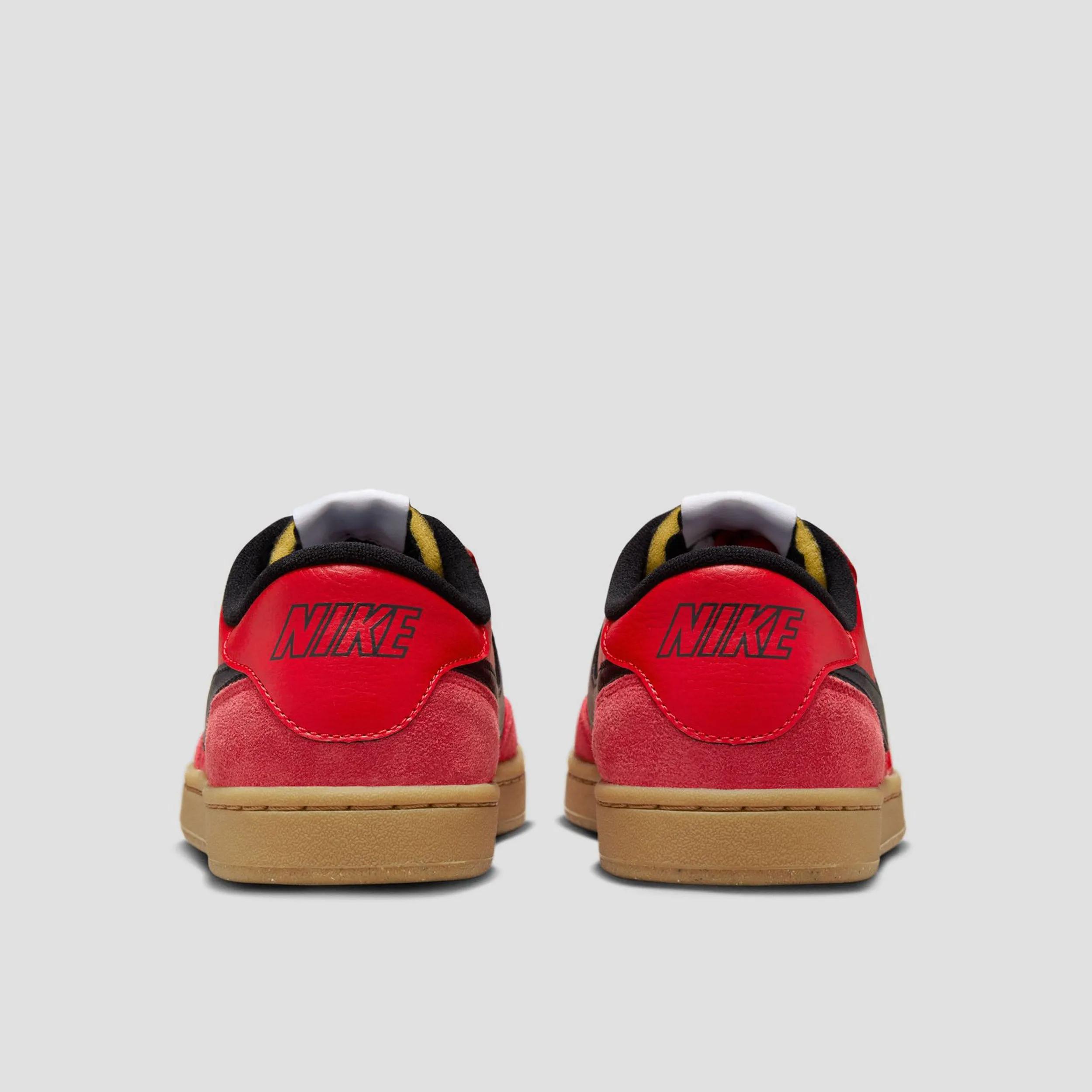 Nike SB FC Classic Skate Shoes University Red / Black - White