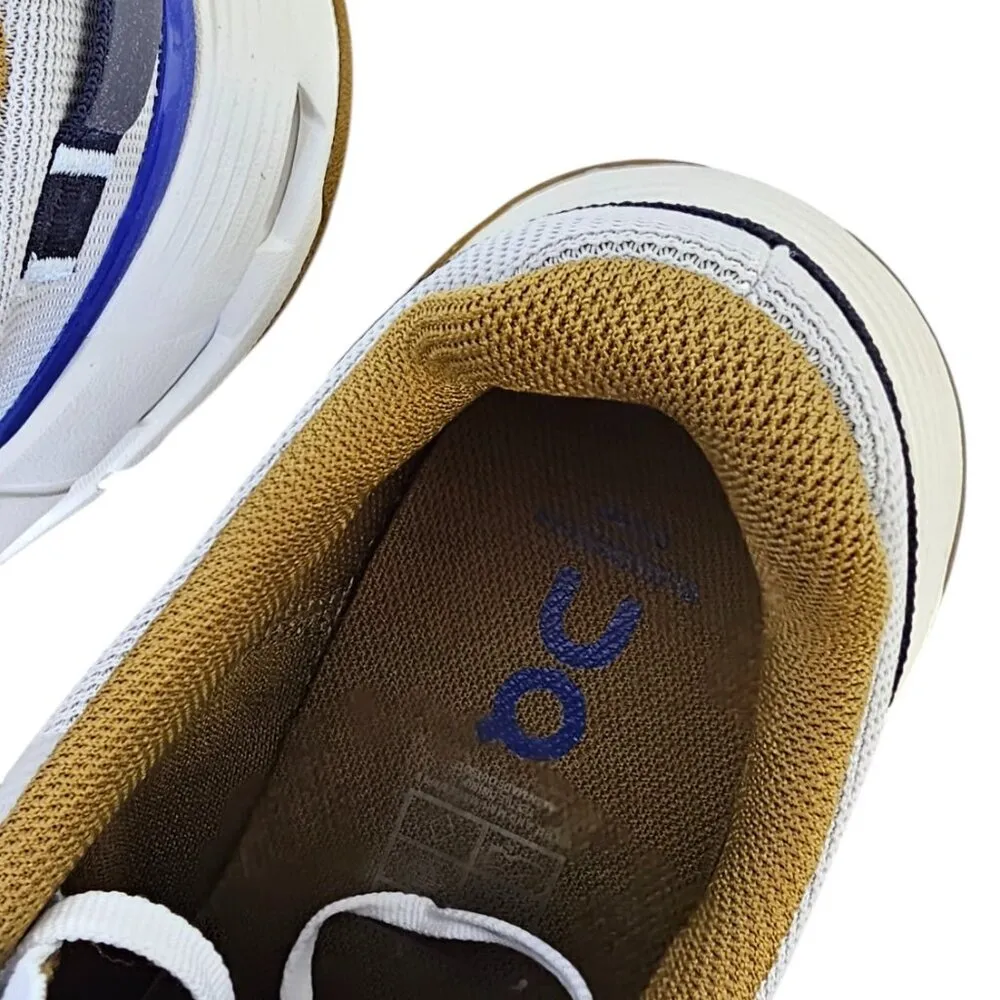 On Running Womens Cloudnova Form 2 Runners