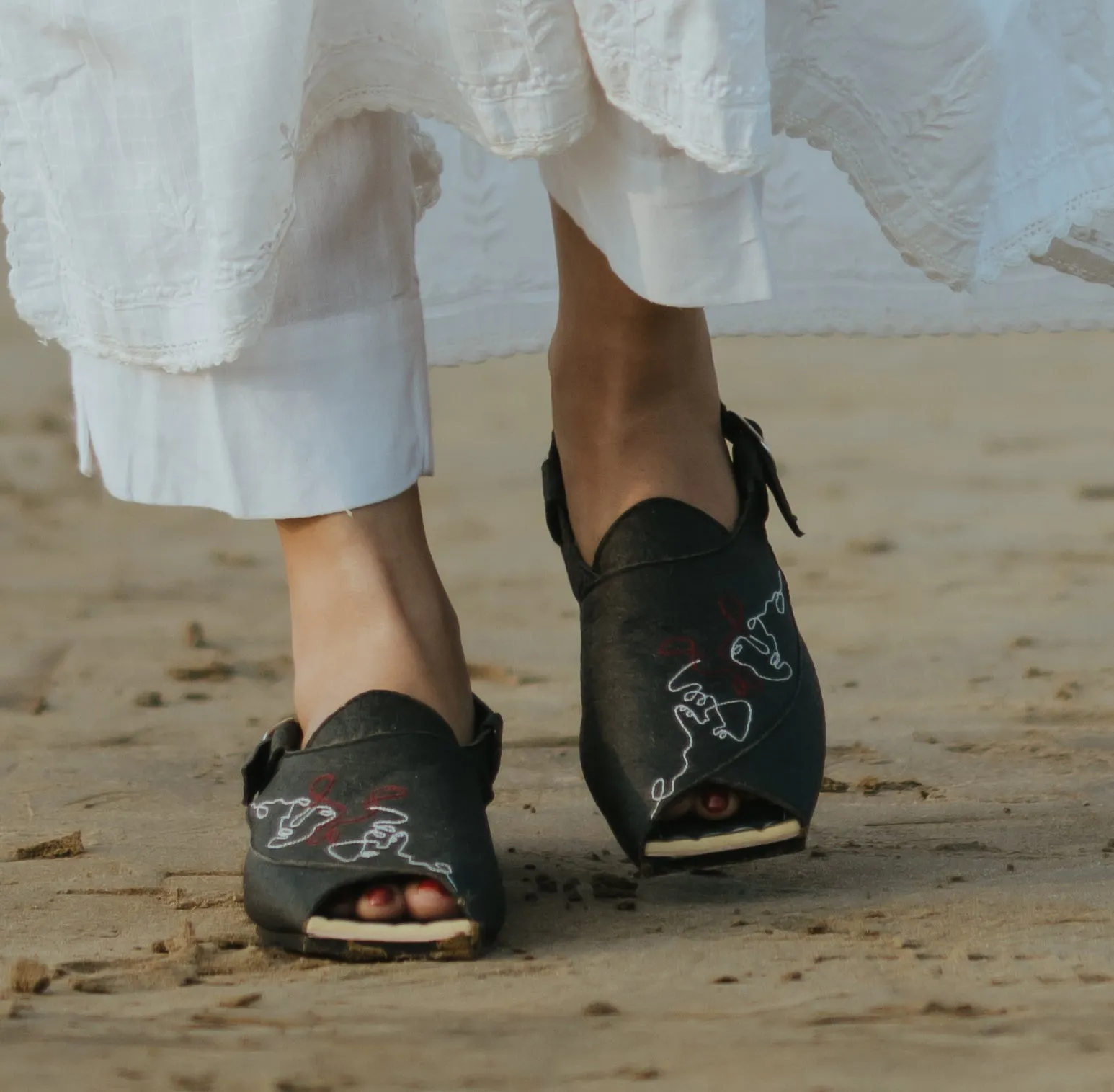 Shoes-Charcoal Peshawaris