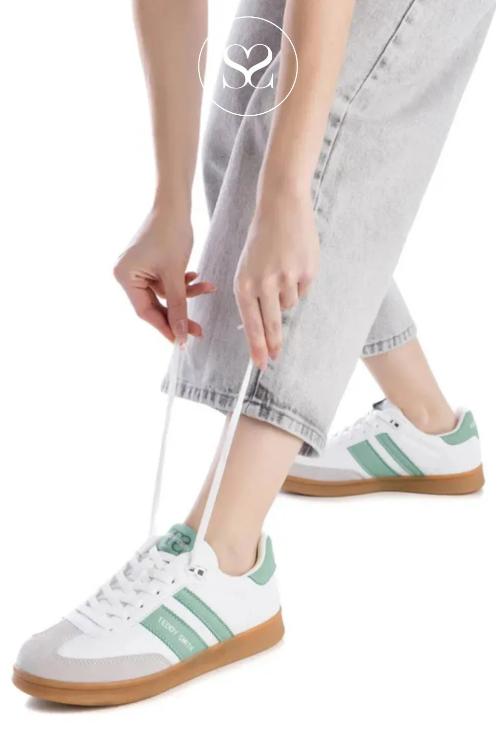 TEDDY SMITH 120131 GREEN AND WHITE TRAINERS