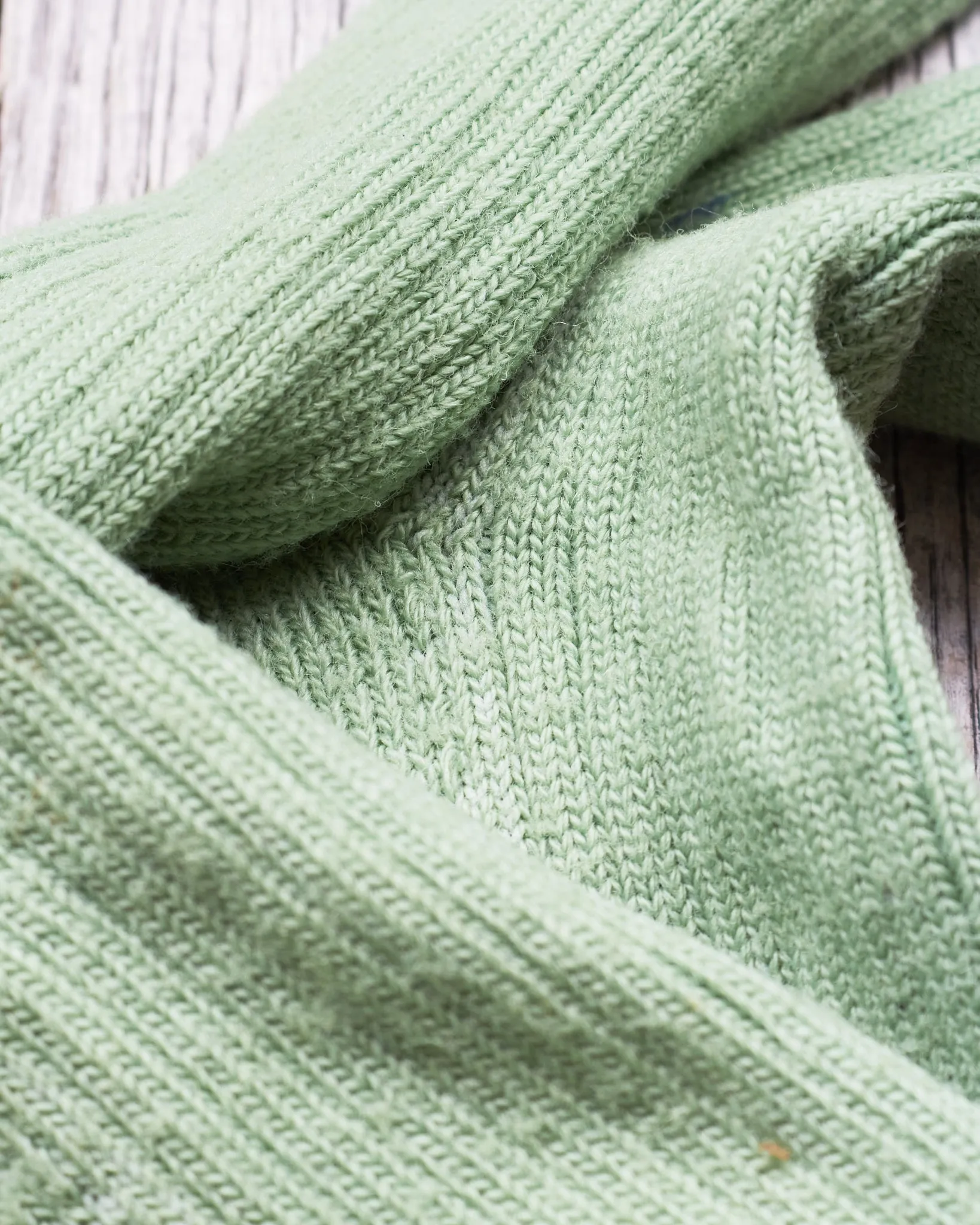 Tender Wool Rib Socks Chlorophyll Dyed
