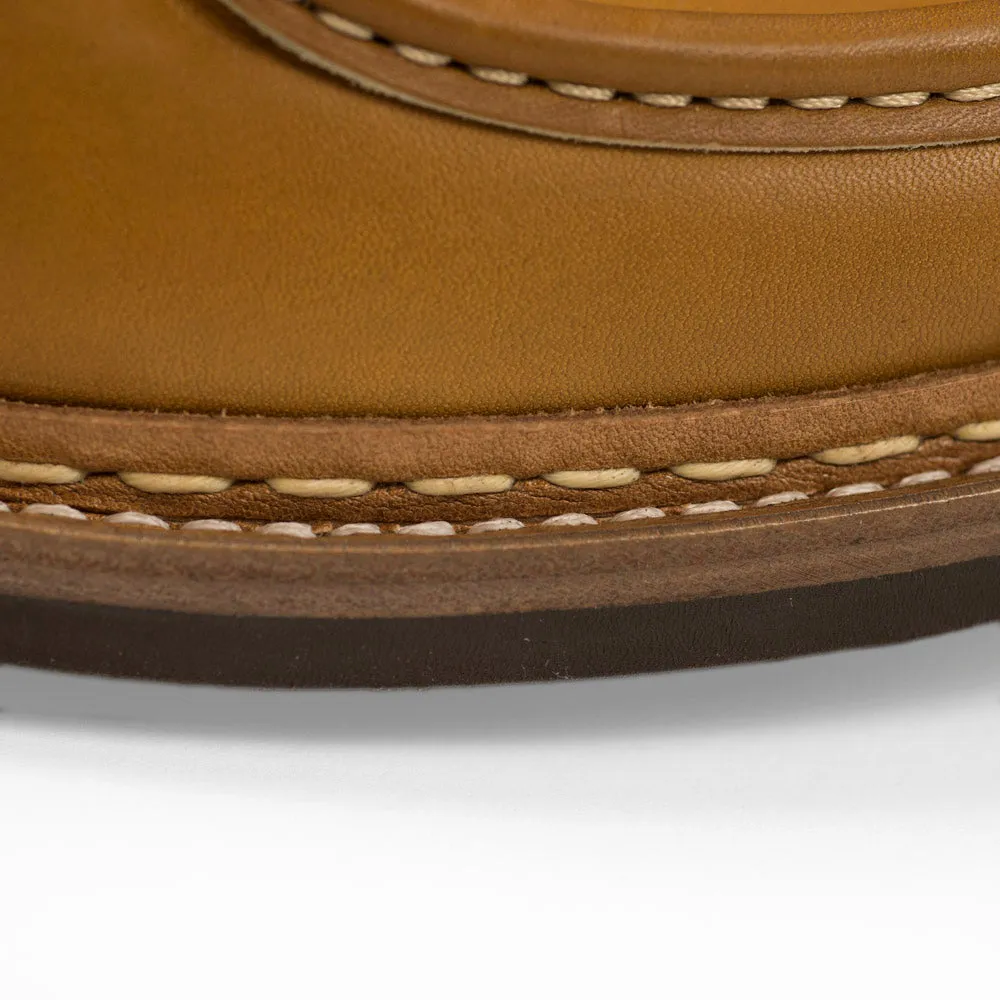 Thuya moccasin toe shoe in chestnut calf, rubber sole