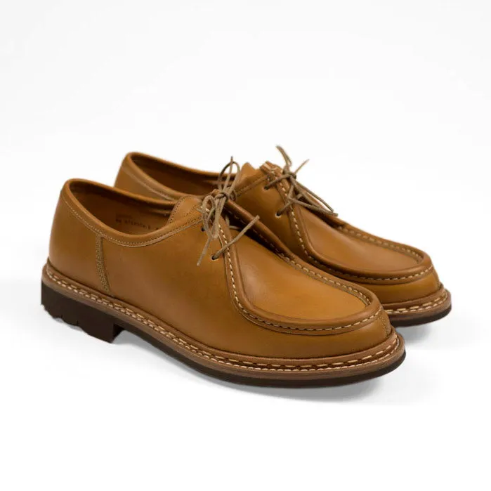 Thuya moccasin toe shoe in chestnut calf, rubber sole