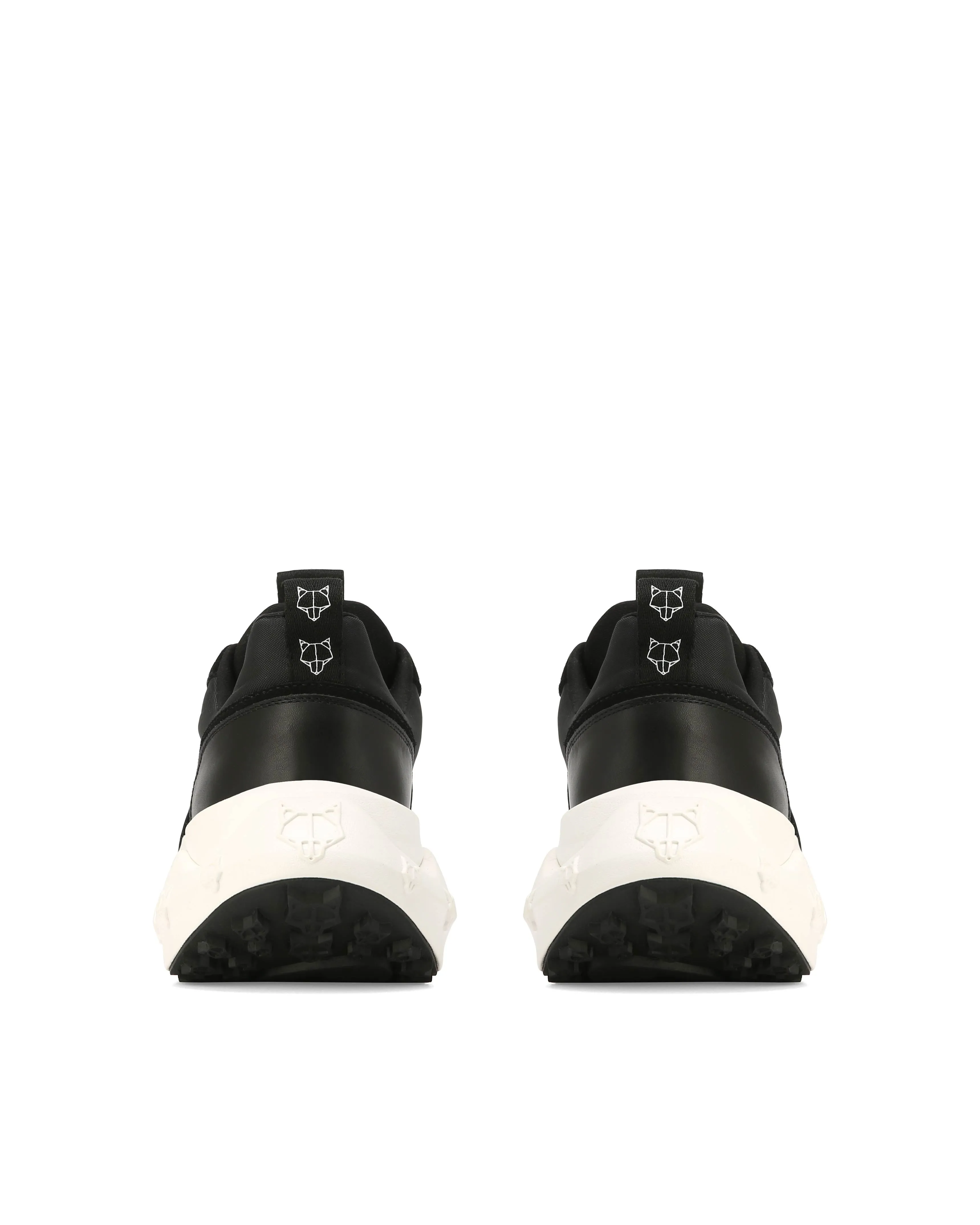 Turbo Casual Black/White