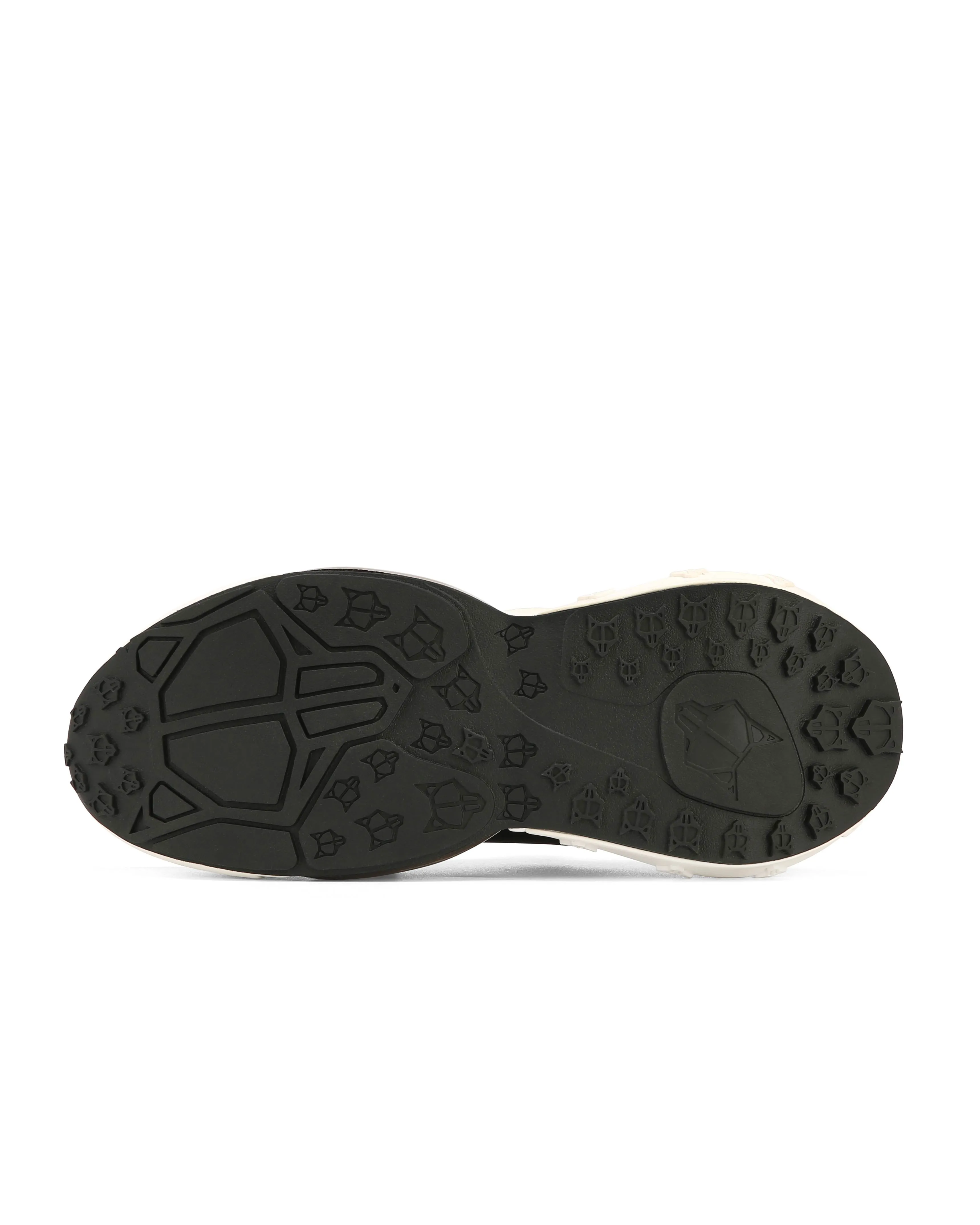 Turbo Casual Black/White