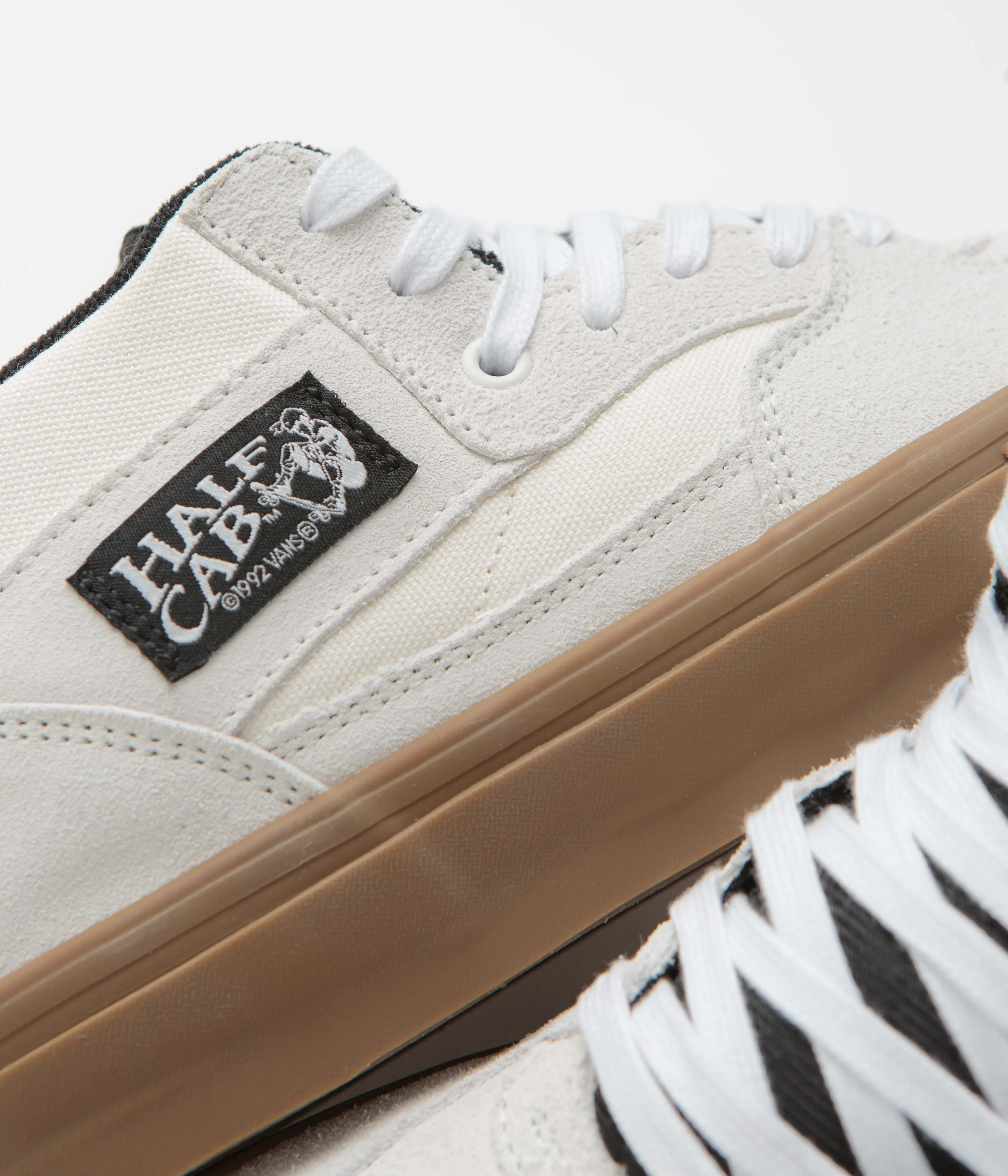 Vans Skate Half Cab Shoes - Antique White / Gum